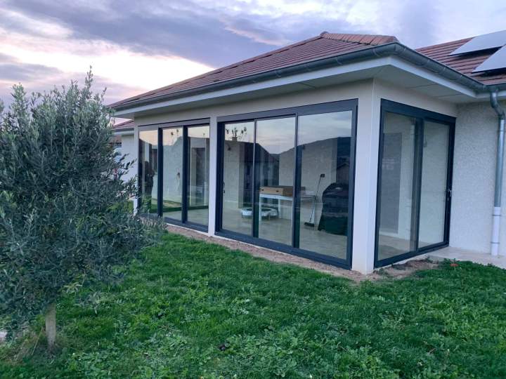 Extension lumineuse conviviale