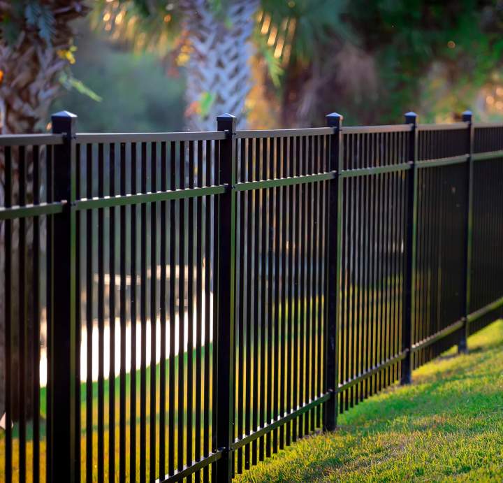Clôture en aluminium noir Bourgoin-Jallieu